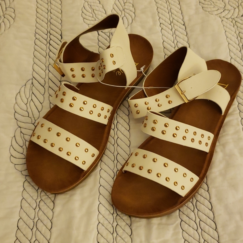 Olive street womens becka studded sandals